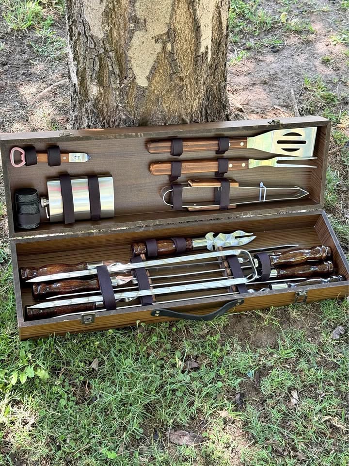 Luxury brown BBQ Set in Wooden Case with Ararat mountains